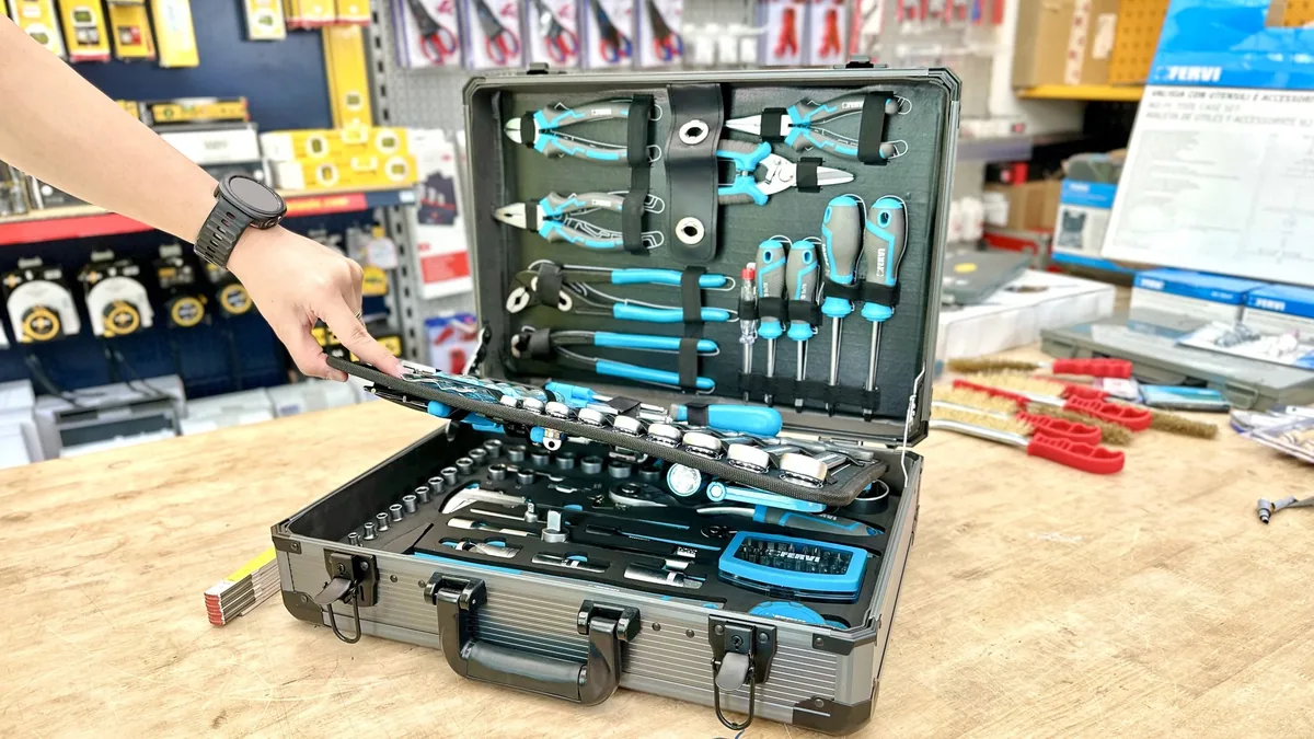 Vali đồ nghề FERVI 0105