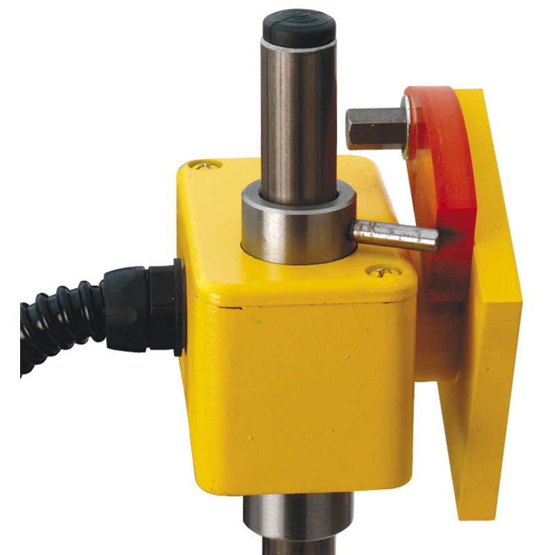 Bảo vệ an toàn máy công cụ thumbnail 2