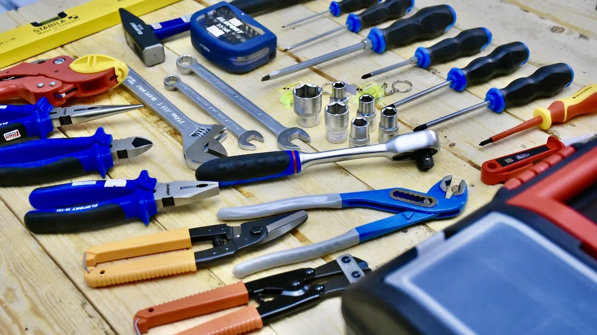 Bộ đồ nghề 60 chi tiết TT2060GD của Titan Engineering