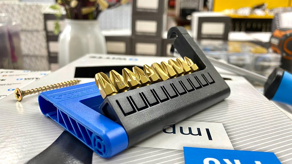 Bộ 10 mũi bit với lớp phủ TIN có độ cứng xấp xỉ 2800 HV