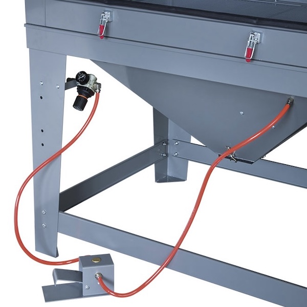 Buồng phun cát FERVI 0601 khoang lớn cho chi tiết nặng