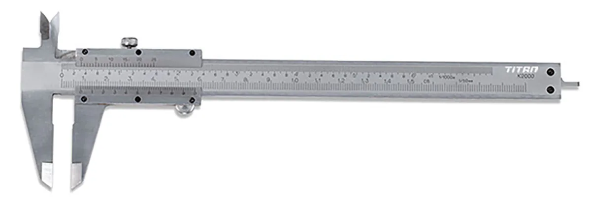 Thước kẹp cơ khí C056/200 FERVI, 0-200mm, độ chính xác 0,02mm