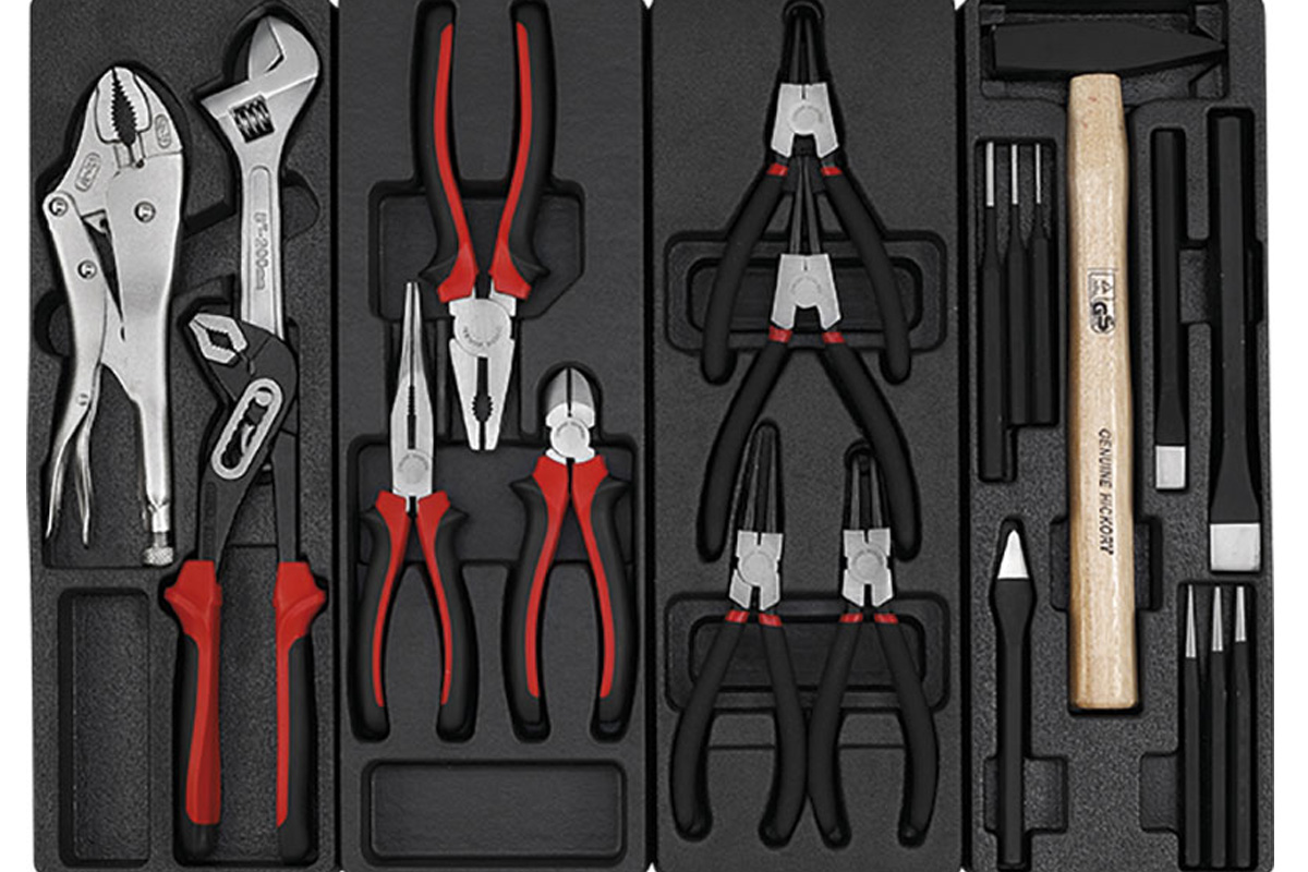 Bộ kìm , mỏ lết, đục bua các loại cho tủ đựng đồ nghề C190C Fervi Italia