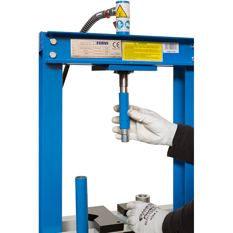 HYDRAULIC SHOP PRESS thumbnail 3