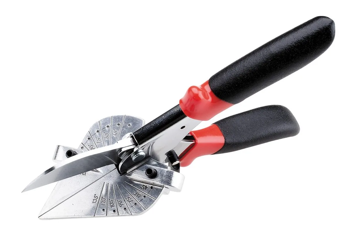 Plastic scissors with variable stop thumbnail 2