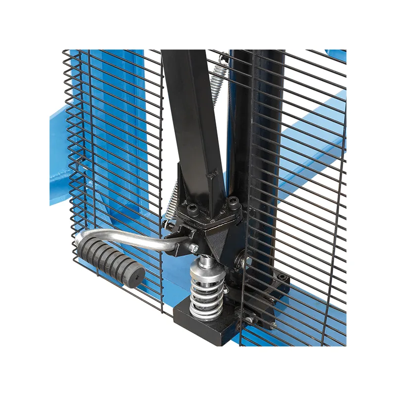 Manual hydraulic stacker with brake and foot lifting pedal – FERVI 0143A thumbnail 3