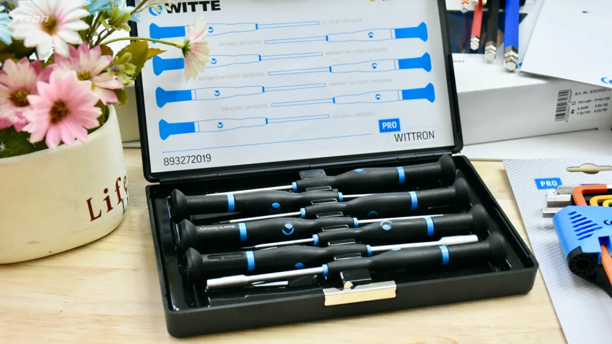 Bo tua vit 07 cay hon hop Witte 89327 (3)