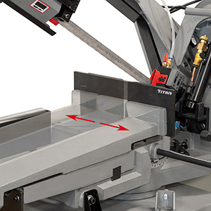 Máy cưa băng kim loại FERVI 0230, cấp phôi bằng thủy lực