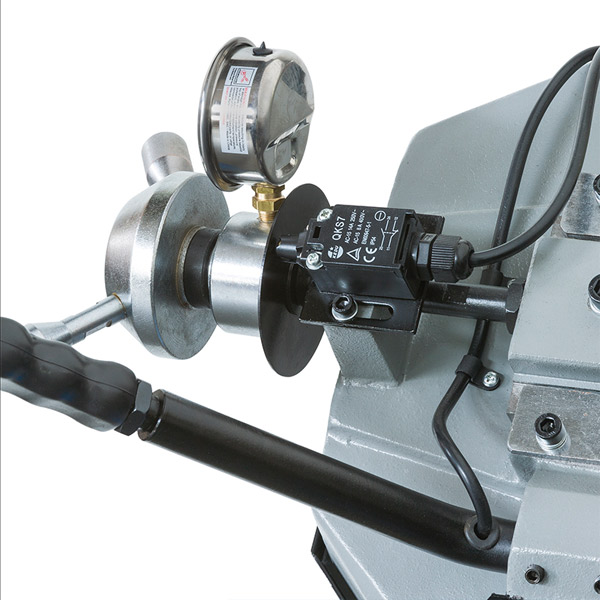 Máy cưa vòng FERVI 0273, cơ cấu cấp phôi bằng thủy lực thumbnail 3