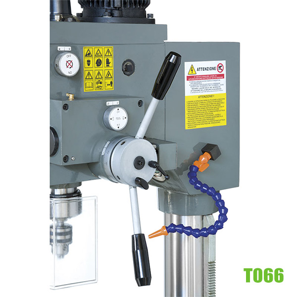 Máy khoan đứng T066, trụ thân máy ∅125mm, bàn máy 500x380mm thumbnail 3