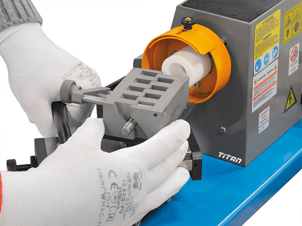 Máy mài mũi khoan FERVI A0132A, 3 ÷ 20 mm, công suất 0,6 kW