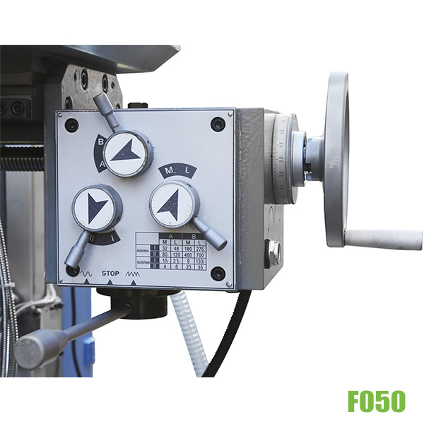 Máy phay đứng trục côn F050, kiểu ISO40, phay trên gang max ∅50mm thumbnail 5