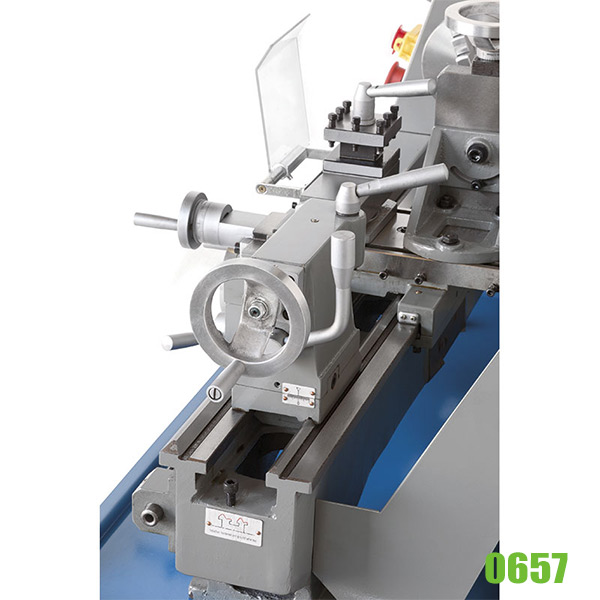 Máy tiện mini để bàn 0657, độ dài phôi max 500mm, công suất 550W Fervi thumbnail 3