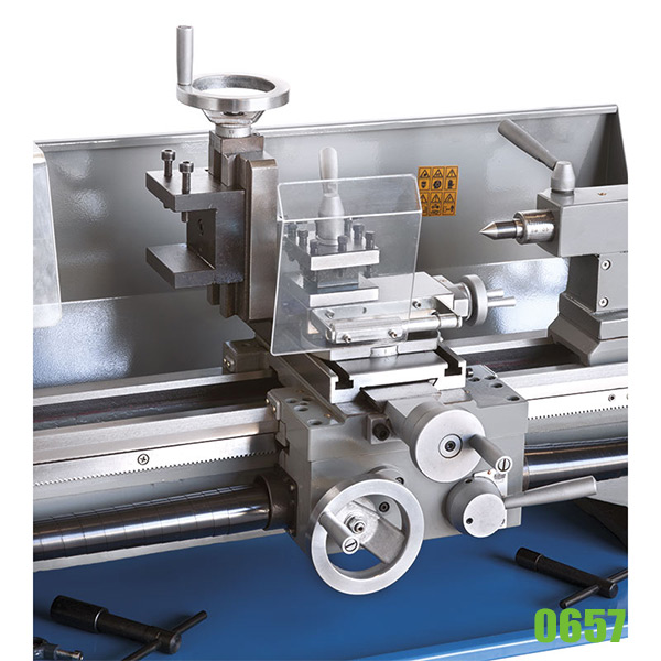 Máy tiện mini để bàn 0657, độ dài phôi max 500mm, công suất 550W Fervi thumbnail 4