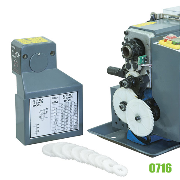 Máy tiện mini FERVI 0716 mâm cặp ∅100mm, chiều cao trục 90mm thumbnail 3