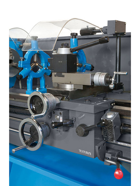 Máy tiện vạn năng FERVI T940/230V, 1500W , mâm cặp ø160mm