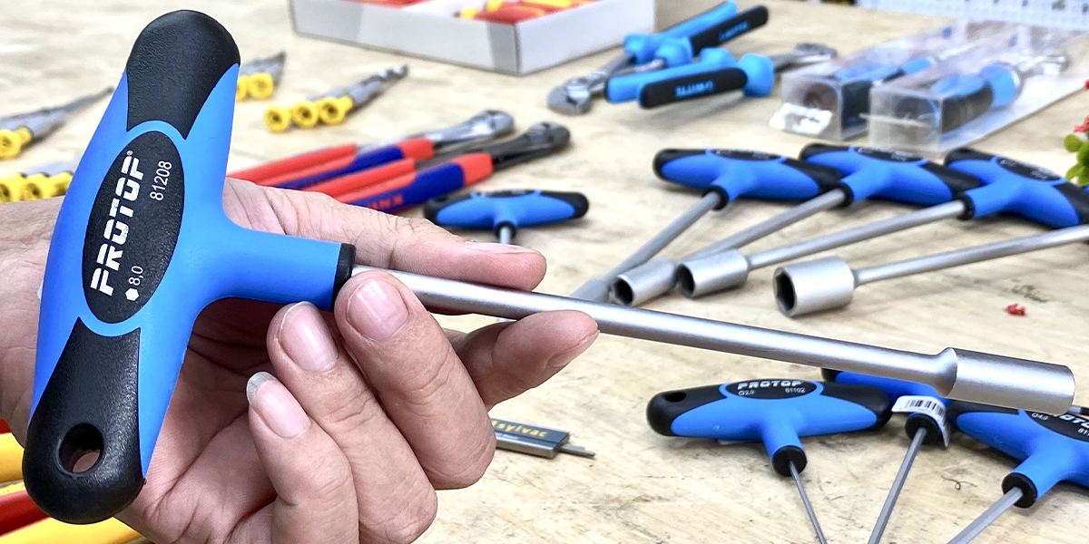 81208 Tay vặn chữ T đầu tuýp lục giác size 8mm Pro WITTE Germany