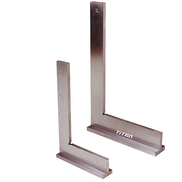 Thước eke chữ L có đế FERVI S050-, 90° SQUARE, từ thép, DIN 875/1