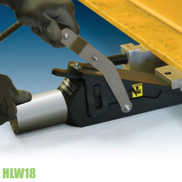 HLW18 nâng vật thể theo hướng thẳng đứng
